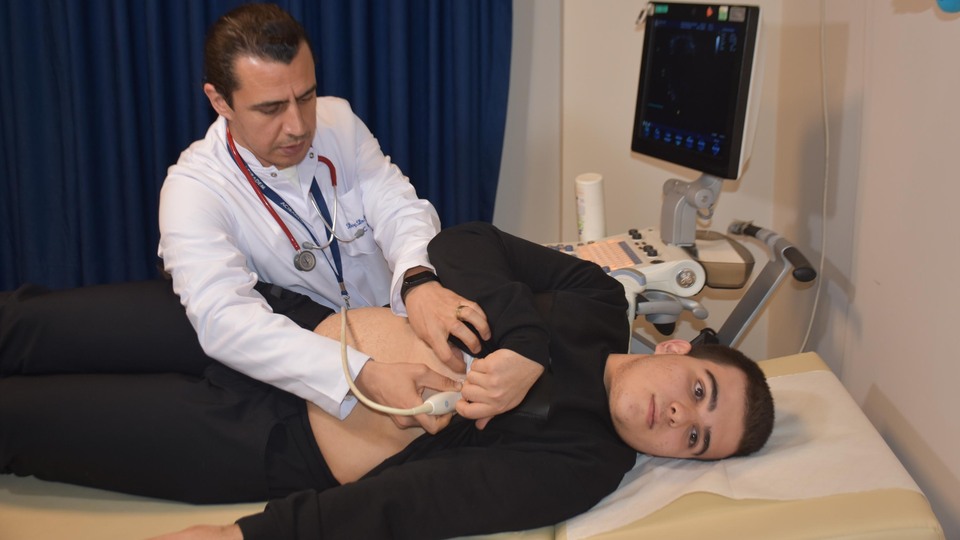 Dünyadaki 7'nci vaka oldu! Kalp krizini taklit eden hastalığa yakalandı