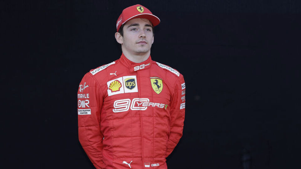 Leclerc, Ferrari ile sözleşmesini uzattı