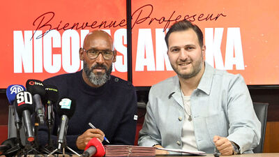 Anelka imzayı attı!