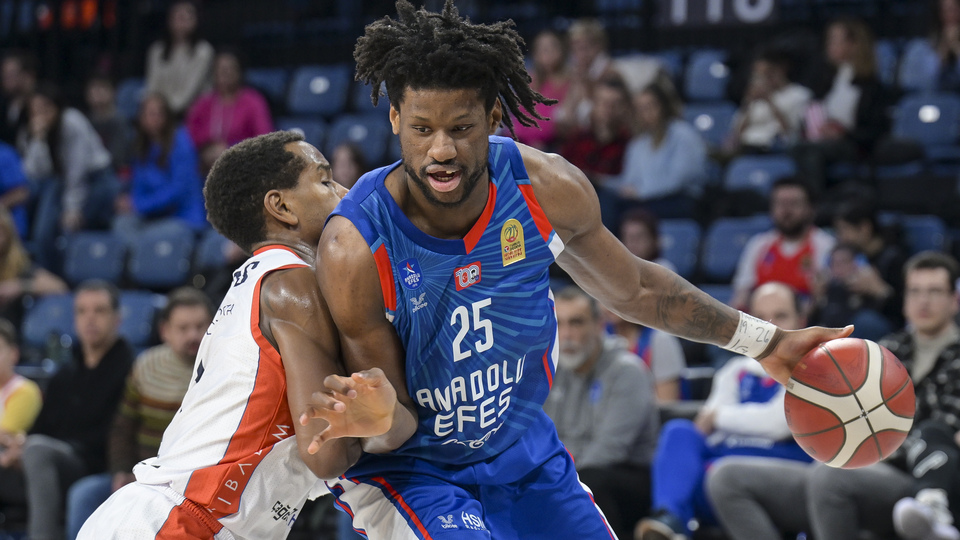 Anadolu Efes sonunu getiremedi!