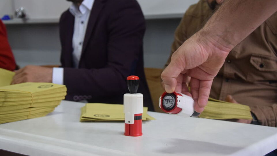 Partilerin pusuladaki yerleri belli oldu