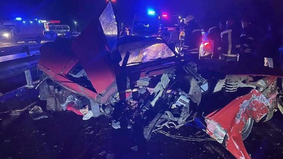 Manisa'da zincirleme kaza: 2 ölü