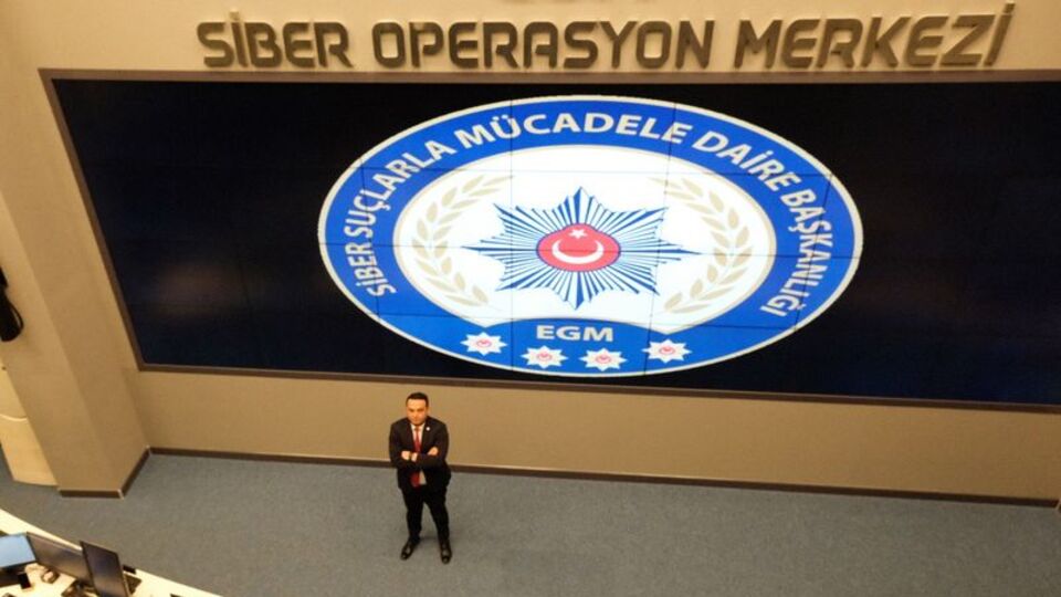 YÖK'ten öğrencilere 'banka hesabı' uyarısı