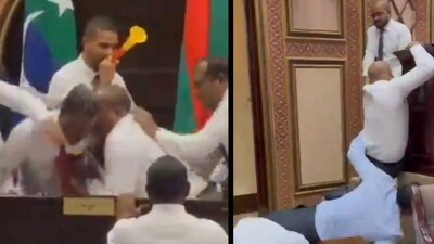 Maldivler'de vekillerin yumruk yumruğa kavgası