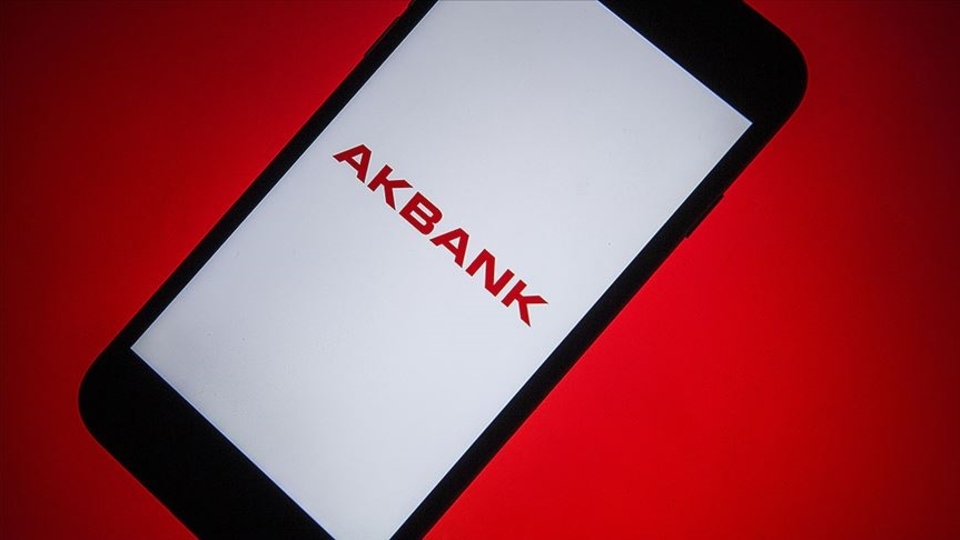 Akbank Mobil'e 'ödeme iste' özelliği geldi