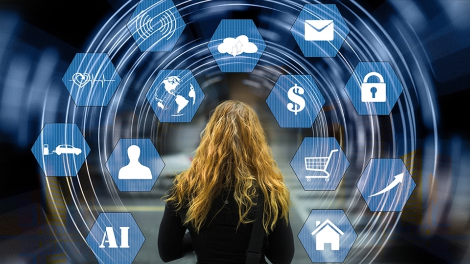 "Yapay zeka programlara entegre olacak"