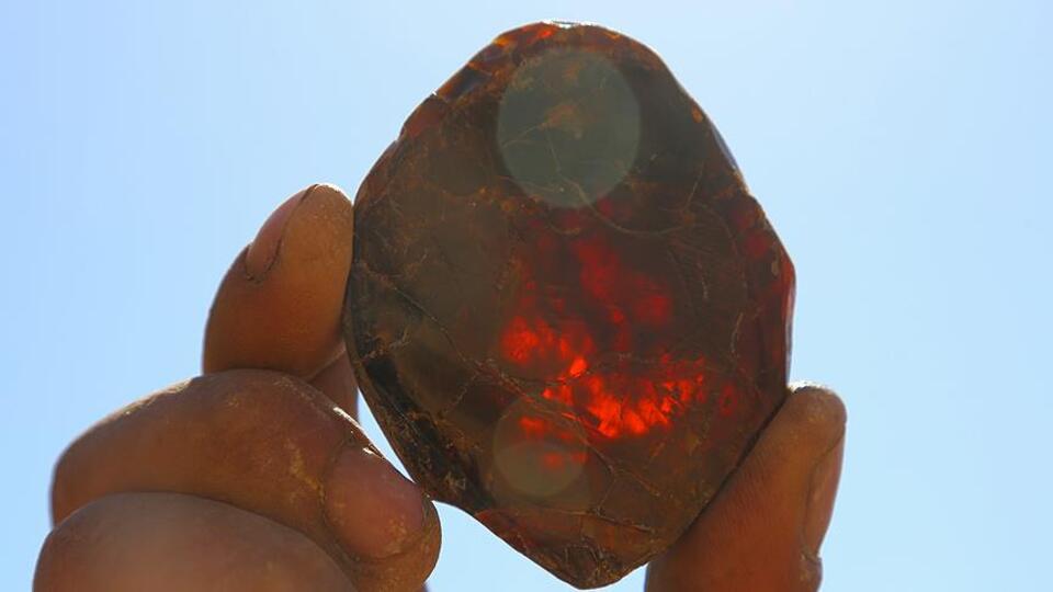 Kehribar taşının faydaları