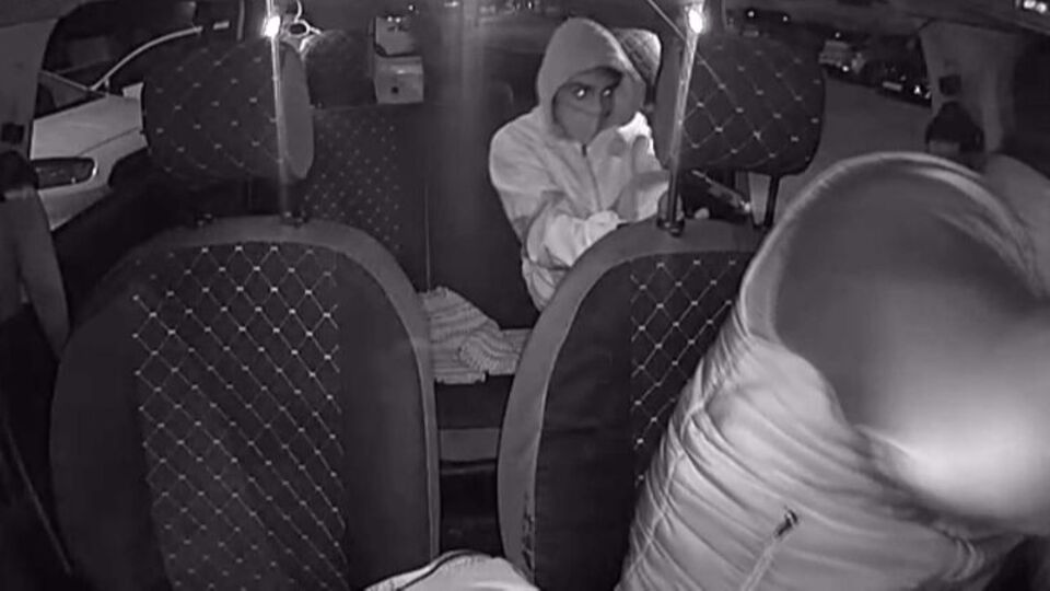 'Üşümesin' diye aldığı yolcu vurdu! "Bazı insanlara güvenme!"