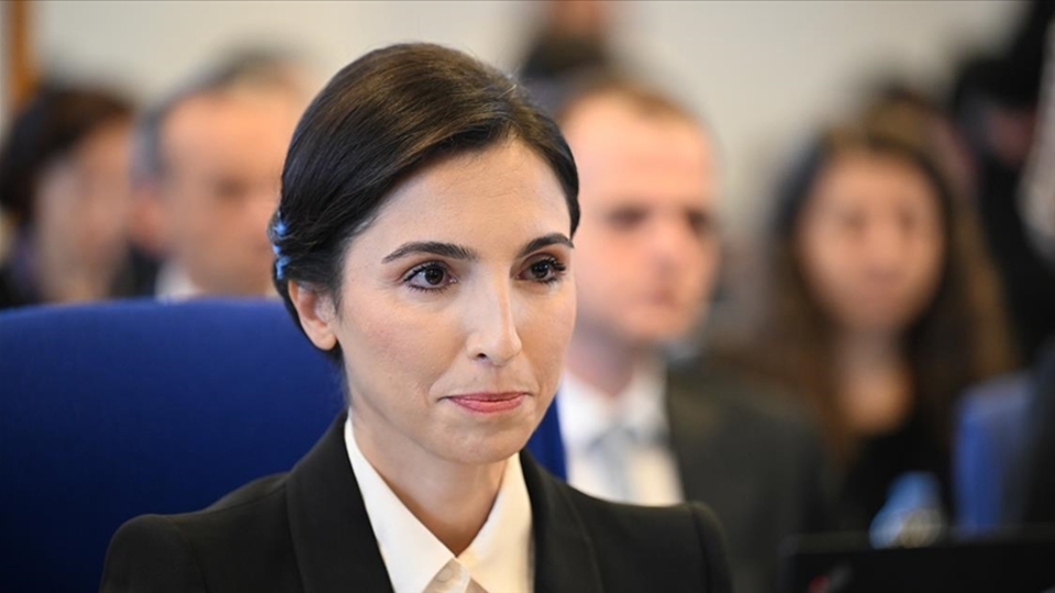 Merkez Bankası Başkanı görevden affını istedi