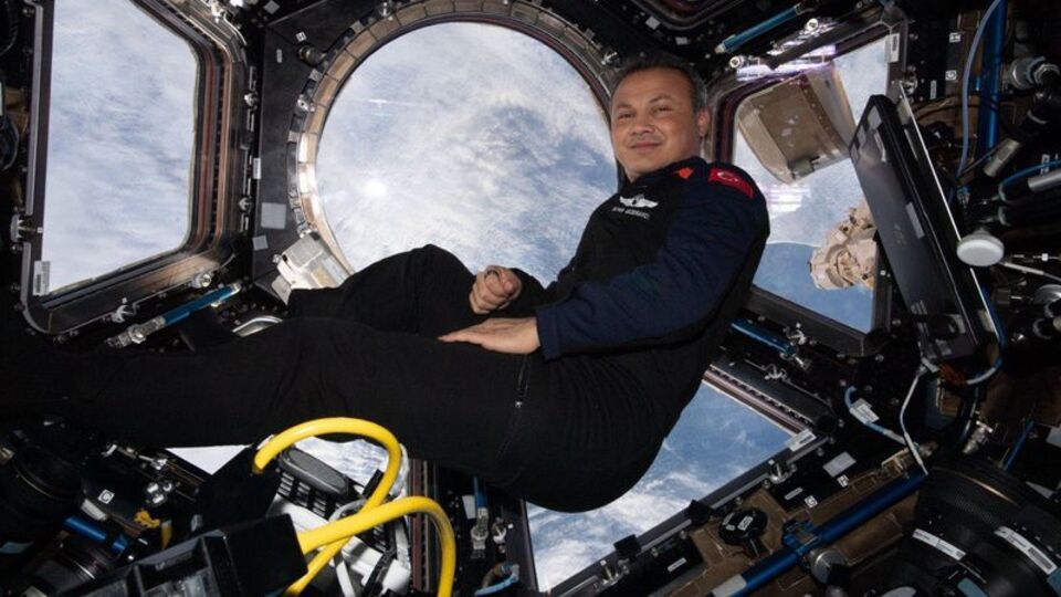SpaceX açıkladı! Dragon'un dönüşü ertelendi!