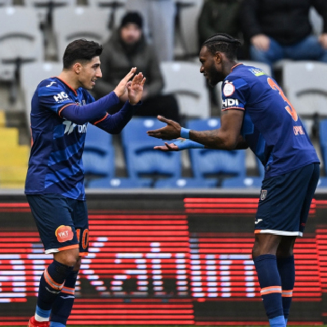 Başakşehir, Piatek'le üç puanı kaptı!