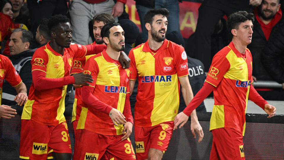 İzmir derbisinde Göztepe farkı!