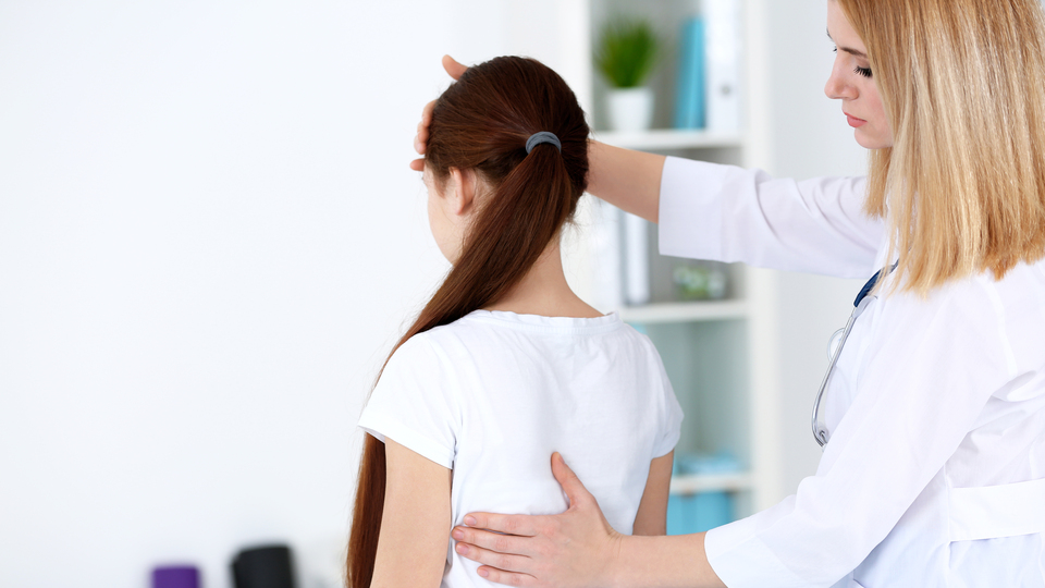 Çocukluk travmaları, kronik ağrılara dönüşebilir