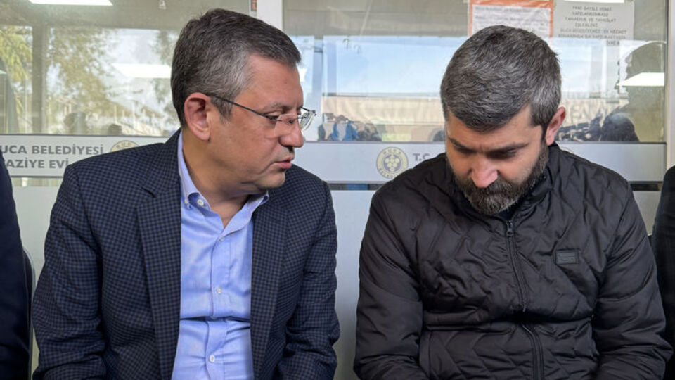 Özgür Özel'den öldürülen taksicinin ailesine taziye ziyareti