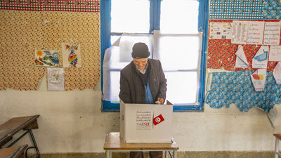 Tunus'ta seçimin ikinci turu tamamlandı