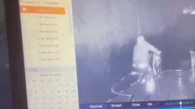 Kılavuz kaptanın gemiden düştüğü kazanın görüntüsü çıktı!