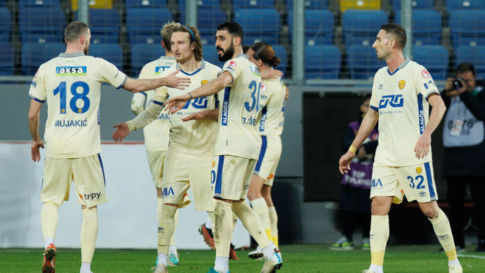 Ankaragücü 5 golle çeyrek finalde!