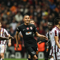 Vinicius'tan gollü siftah!