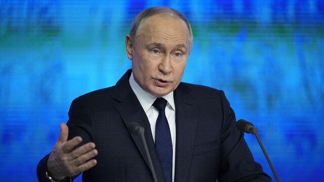 ABD'li gazeteci Putin ile röportaj yapacak