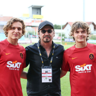 Divan'da bir baba iki evlat