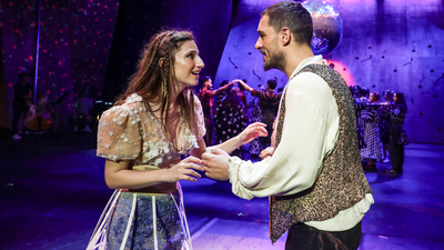 Aşık Shakespeare'den çocuklara destek