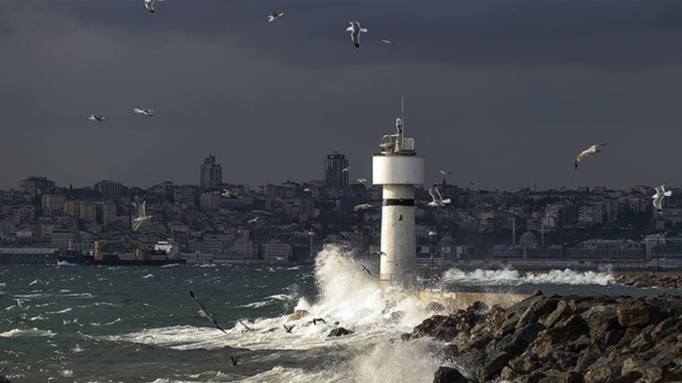 Meteoroloji'den 21 kent için "sarı" alarm! Batıda fırtına doğuda çığ uyarısı!