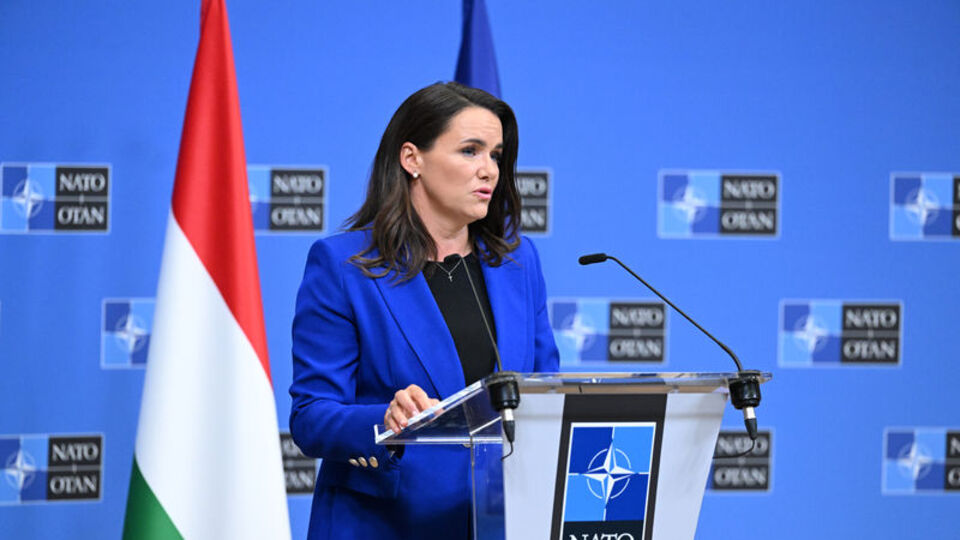 Macaristan Cumhurbaşkanı istifa etti