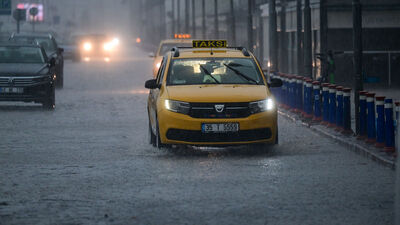 Sağanak geri dönüyor! Meteoroloji'den flaş uyarılar