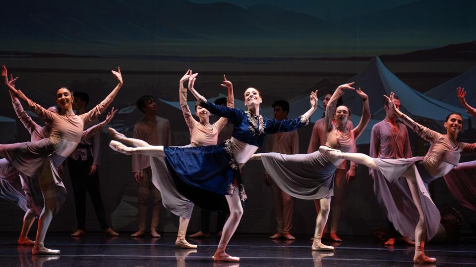 'Köroğlu' balesi seyirciyle buluştu