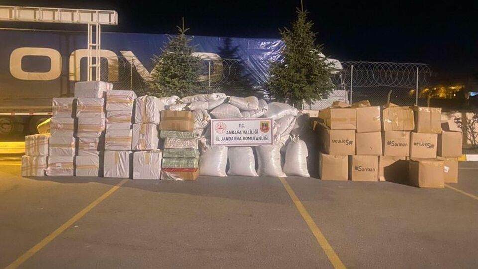 Ankara'da kaçak gümrük malzemeleri ele geçirildi
