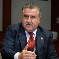 Bakan Bak'tan milli haltercilere tebrik