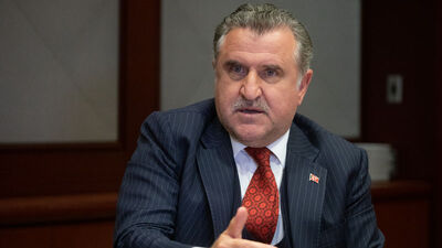 Bakan Bak'tan milli haltercilere tebrik