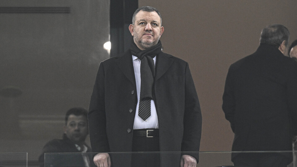 Ankaragücü Başkanı Fırat'tan zemin açıklaması!