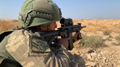 Biri gri listede olan 2 terörist etkisiz!