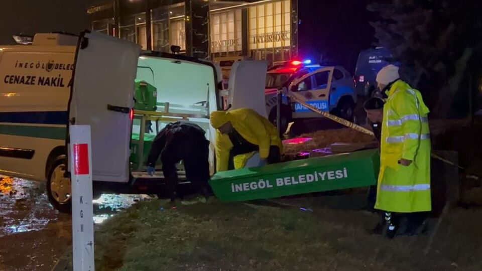 Sevgililer Günü yemeği dönüşü feci kaza: 2 ölü, 2 yaralı