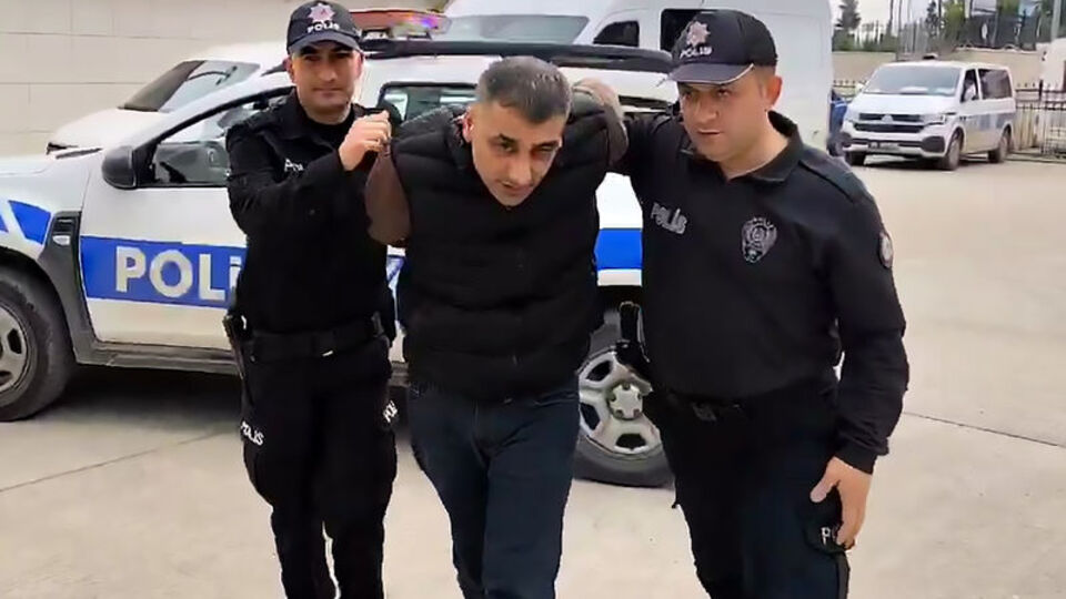 Cinayet hükümlüsünün oyununu parmak izi bozdu!