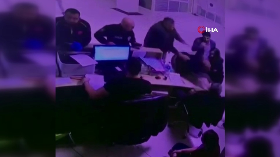 Şiddet bitmiyor! Hastadan doktora yumruk