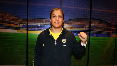 Busenaz Sürmeneli, Fenerbahçe'de