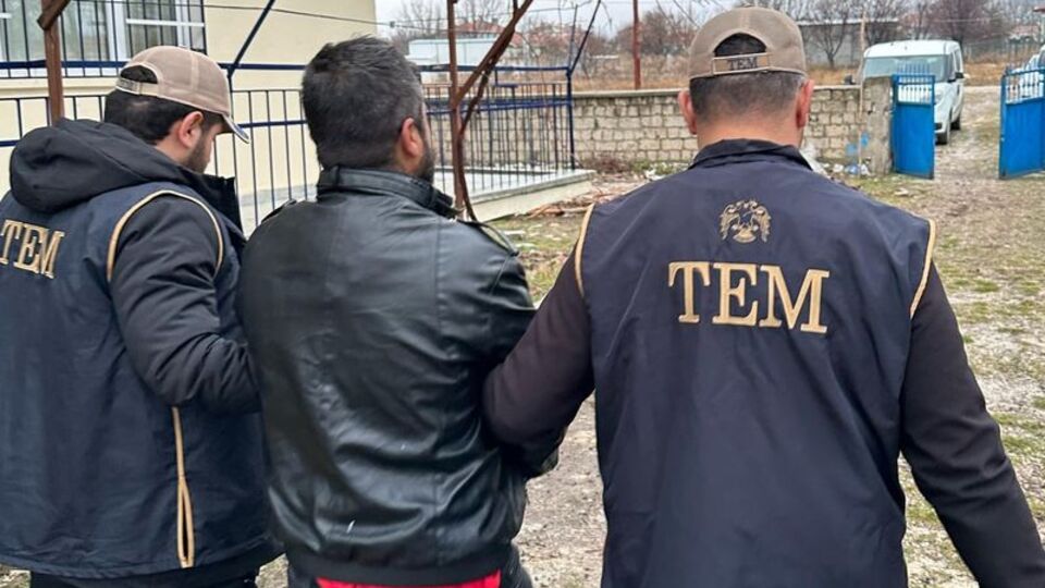 16 ilde terör operasyonu! 120 şüpheli gözaltında!