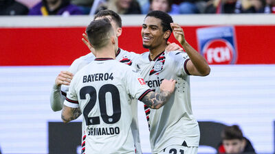 Bayer Leverkusen namağlup ilerliyor