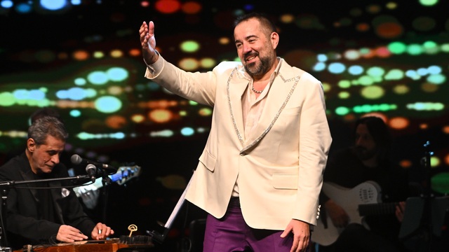 'Ata Demirer Gazinosu' kapılarını açtı