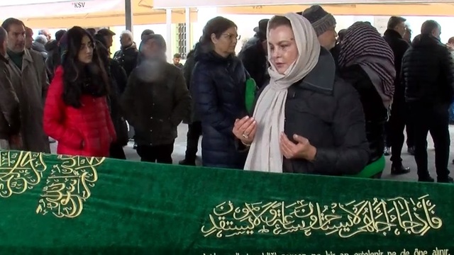  Sevda Ferdağ toprağa verildi
