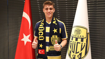 Ankaragücü tribünlerinden Kazımcan'a tepki