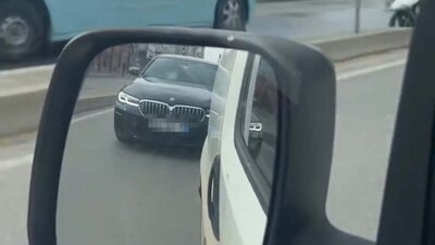 Bu kez kadın maganda takip etti, yol kesti!