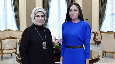 Emine Erdoğan, Mihriban Aliyeva ile görüştü