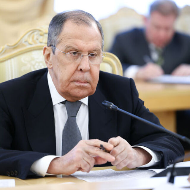 Lavrov'dan Küba ziyareti