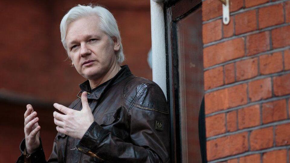Julian Assange'ın ABD'ye iadesi karara bağlanacak