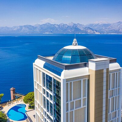 Antalya’da turizme iki yeni uluslararası marka