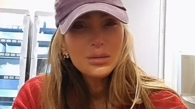 Seren Serengil köpeğini kaybetti