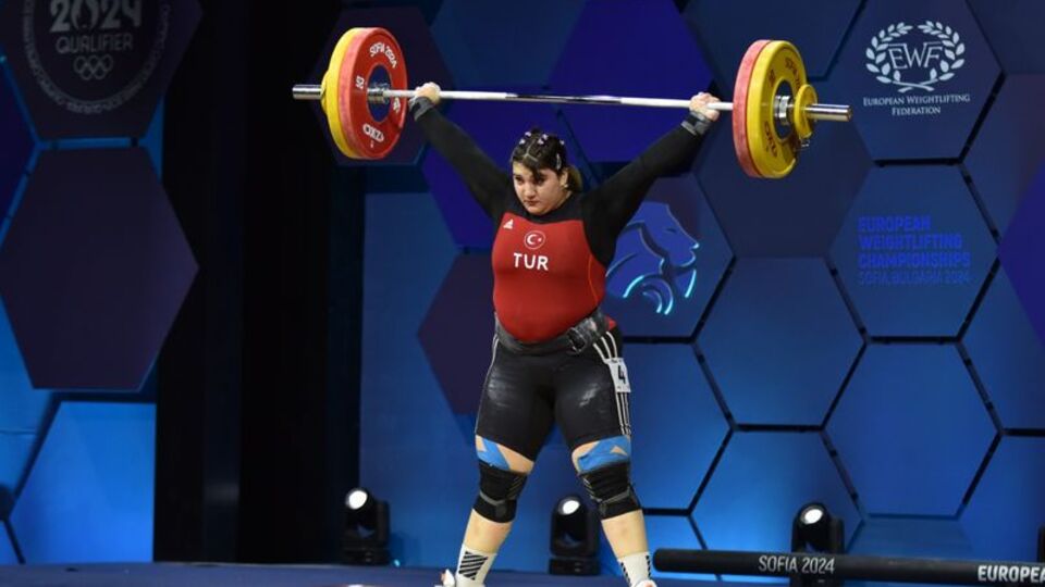 Fatmagül Çevik'ten 2 bronz